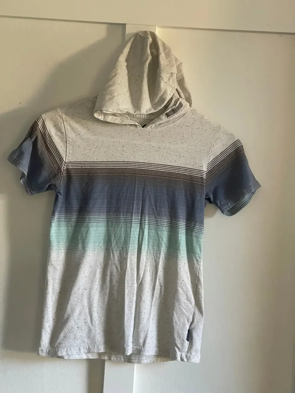 Boys small hoodie shirt